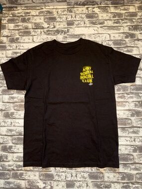 Anti Social Social Club Yellow Lightning Twister Logo Twista Black Tee NWOT SZ M